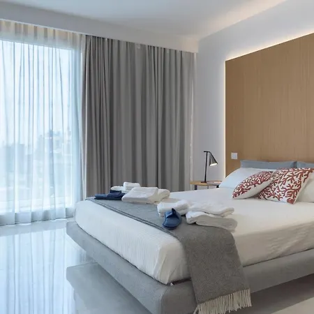 Cora Luxury Apartment